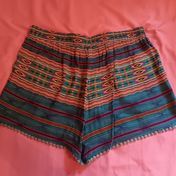 Bohemian Shorts - Picture 4 of 4